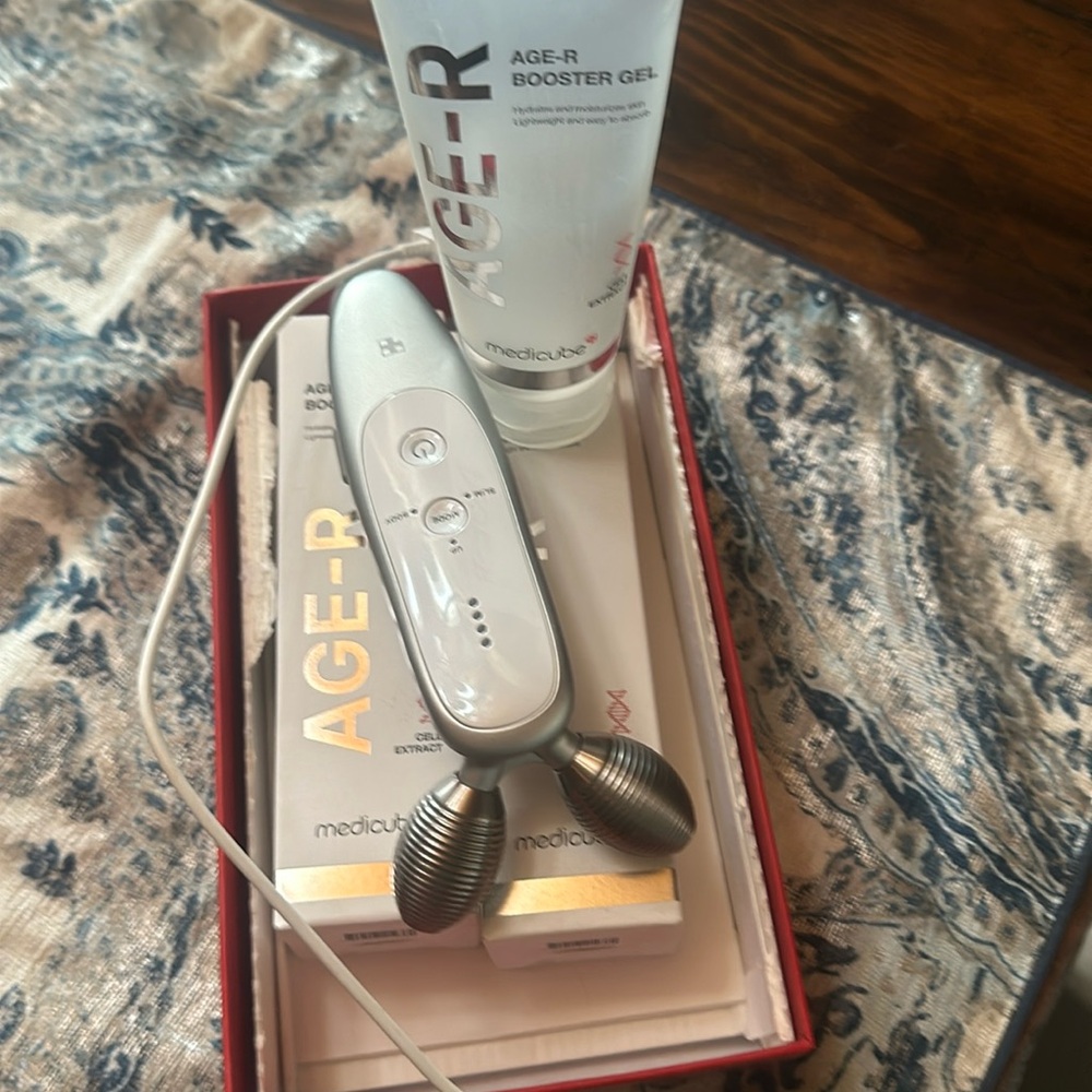 This is a medicube
